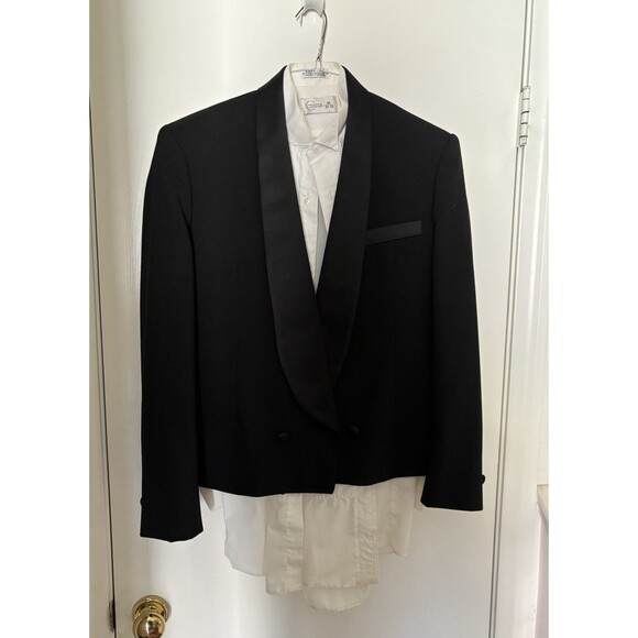 Young Mens Black Tuxedo Jacket, Pants, Bow Tie, White Shirt, Wagner Collection - Picture 1 of 14